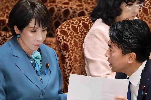 中方精准反制后，高市回应2句话，当着14国的面，傅聪发出通牒