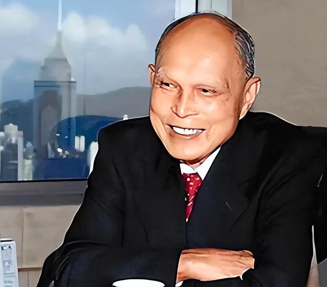 李嘉诚也没想到，80岁担任全运会火炬手的霍震霆，给自己上了一课