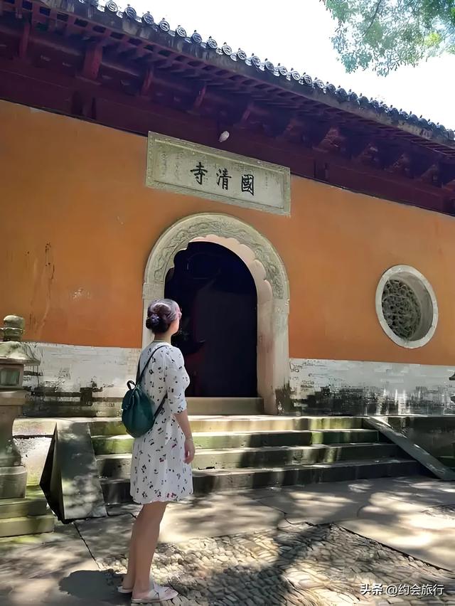 5A国清寺倒贴？免门票，2元吃撑，25元住宿？​是“傻”还是佛？