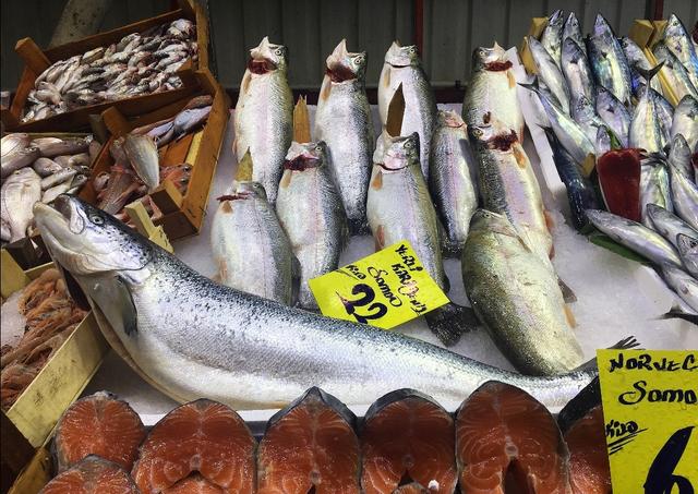 中方换上新打法，连断日本3条财路，高市报复来了，自卫队将出兵