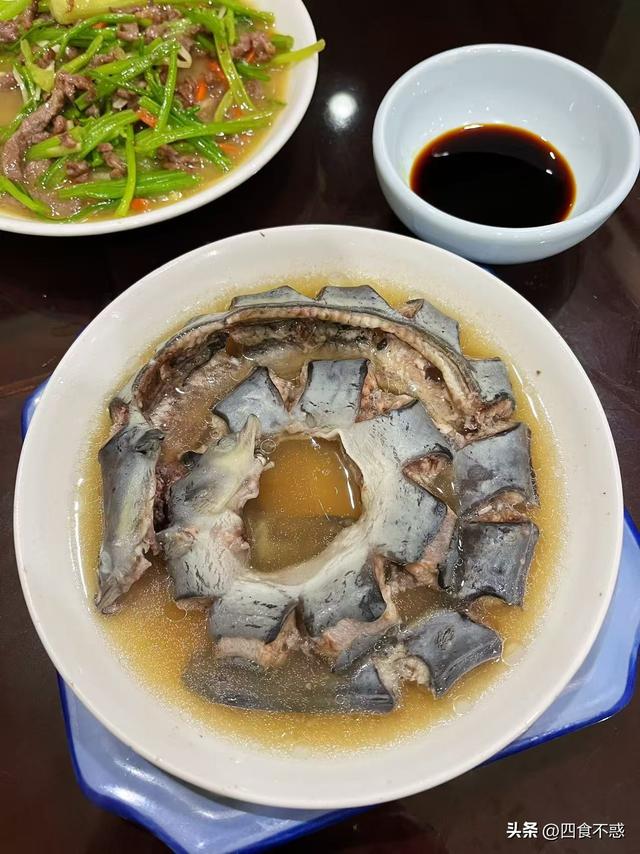 余姚：适合反向旅游的江南小城，烟火气十足的哲学圣地