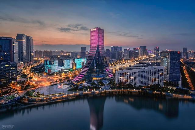 我国又现一座潜力城市，有望成下一个“北上广”，郑州和武汉落榜