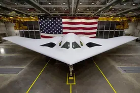 “全球首款六代机”B-21首飞，背后信息量超大图片
