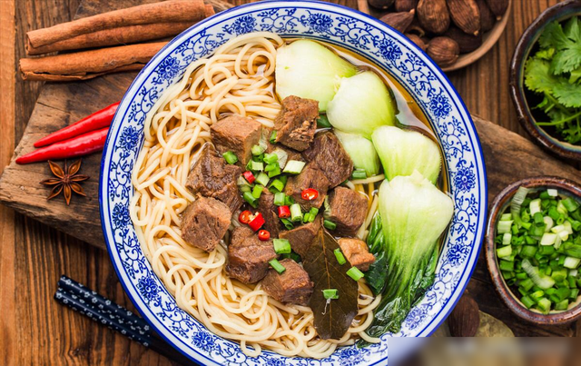 广东女子和闺蜜合伙开早餐店，15天便散伙了，闺蜜最终变成了仇人