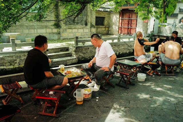 一城山色半城湖，这座城市的美不仅限于冬季！