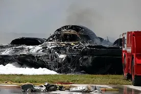 B2摔坏无法修复只剩18架，美媒：中国承诺“外交耻辱”不会再发生图片