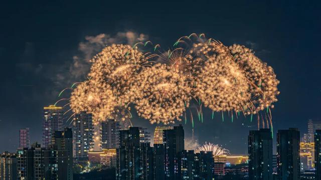 来醴陵，从从容容游刃有余