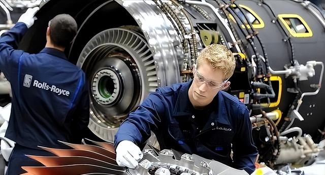 绝不向中国低头！宁愿裁员9000破产，也不接受中国的帮助