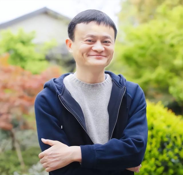 马云61岁了，用61张照片看他一路走来的故事！（真的感慨万千）