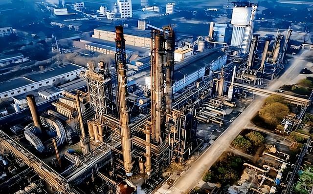 中美经贸谈判结束，美国财长终于承认：中国不再是以前的中国