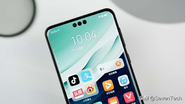 除了自研算法，华为Mate 80还有你不知道的“风冷”旗舰？