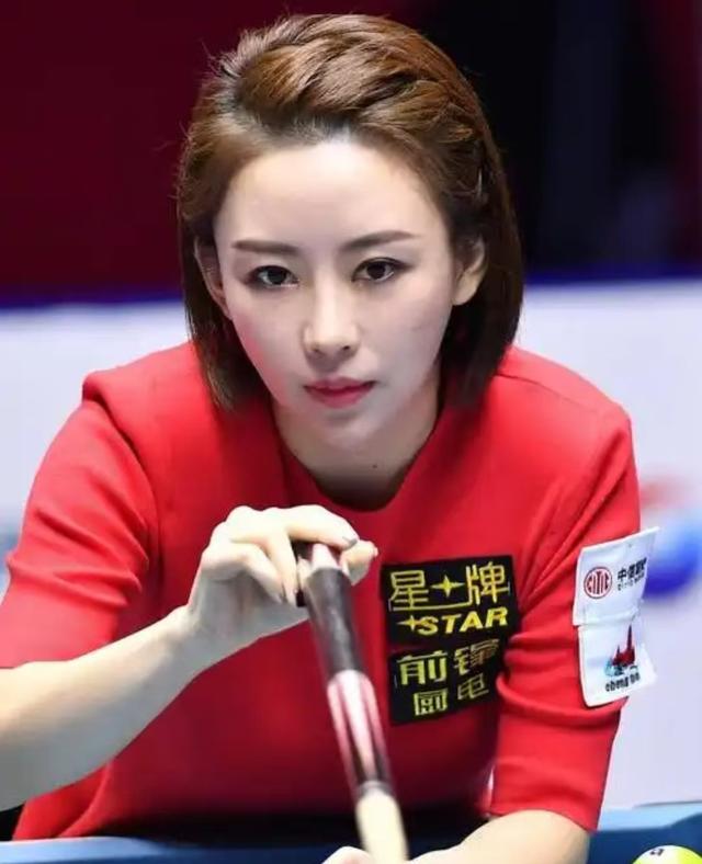 身材傲人却无人敢娶，43岁潘晓婷至今单身，潘爸爸直言悔不当初