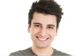 “眉看兄弟眼看心，人中里面看子孙”，古人为啥这么说？咋看呢？图片