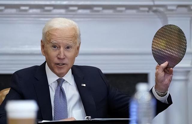 美国的阳谋：等中国的光刻机坏掉，就无法制造高端芯片了