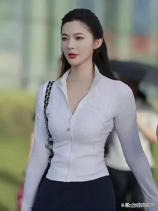 王思聪追了6年都没拿下杜芊逸,这魅力确实不一般!