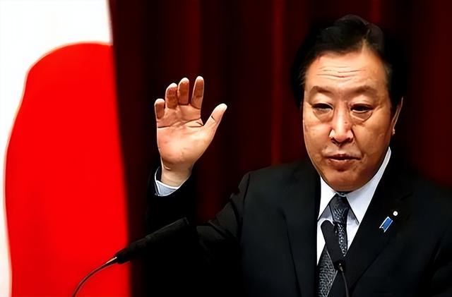 46条航线全部停飞！44万人退票，高市早苗一句话让日本损失千亿