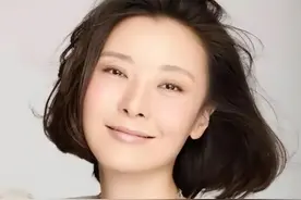 表面是歌手演员，实际上背景通天，这8位女星根本不怕潜规则图片