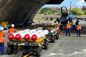 美国售台军火马上就到，大陆提前布下口袋阵，随时出手拦下军火船图片