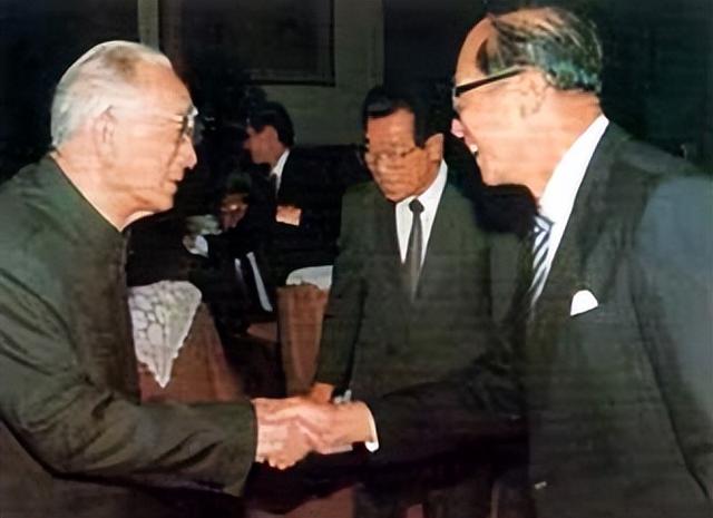 2007年薄一波去世后，子女公开发布声明，澄清了他身上的两大谣言