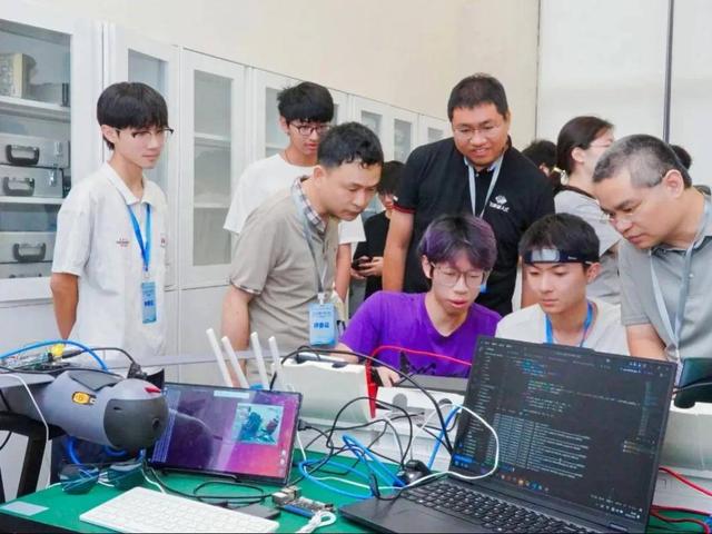 2025全国大学生嵌入式芯片与系统设计竞赛总决赛即将启幕