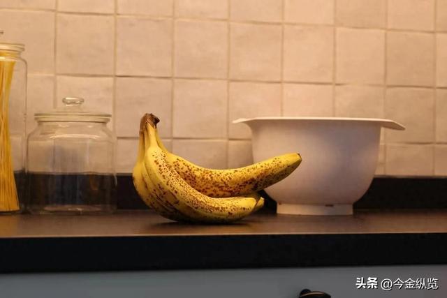 你家香蕉总烂一根？别再自责了！揭秘从果园到餐桌的“保鲜大战”