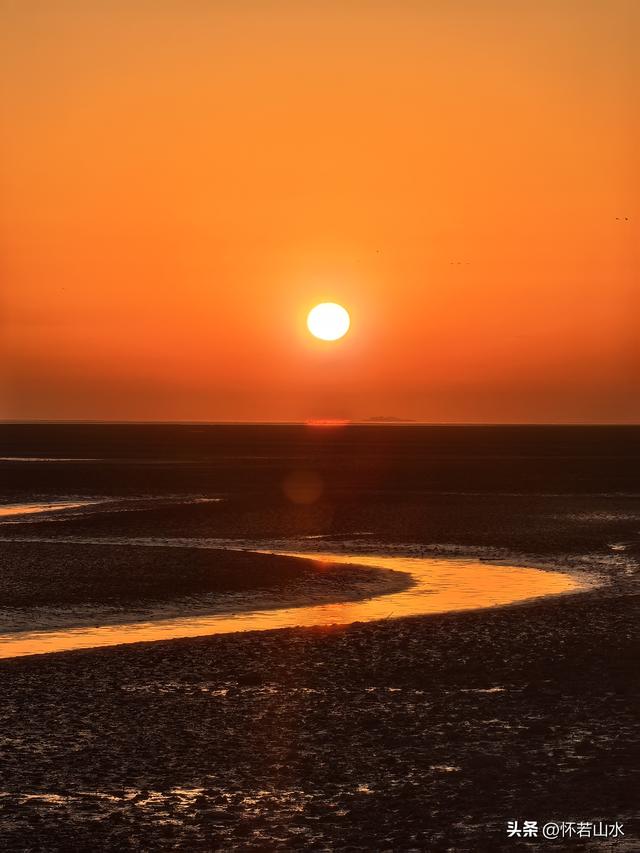 2025辽宁赏秋之旅日记(5)——从本溪前往盘锦 游览红海滩景观