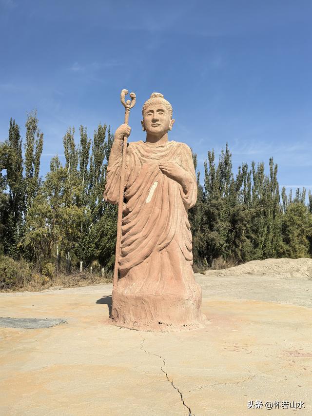 2025环南疆沙漠铁路背包自由行日记(1)——从乌鲁木齐到若羌