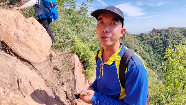 五峰山小石人-落鹰岩环穿游记