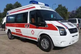 先别急着骂！2.8万天价转院费，医疗同行有话说图片