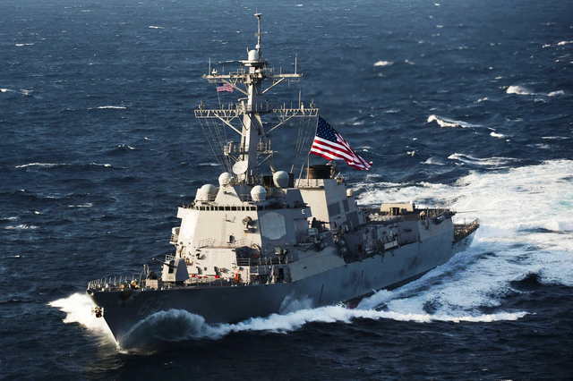 美国杀招叠满！12国宣告参战，冲突已箭在弦上	，俄罗斯成关键一票