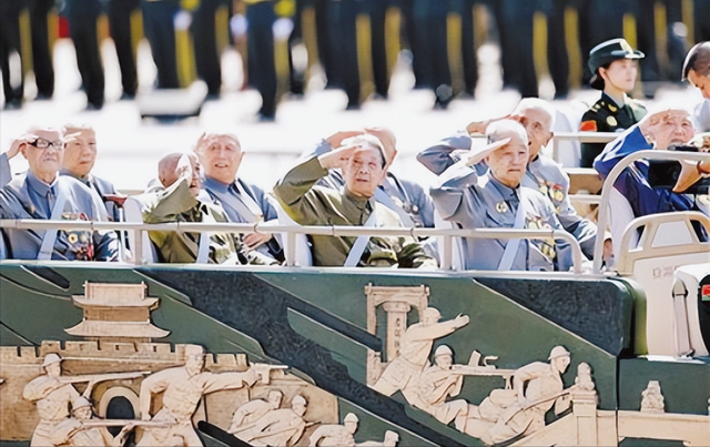 9.3阅兵前，中国宣布重大决定，显大国风范
