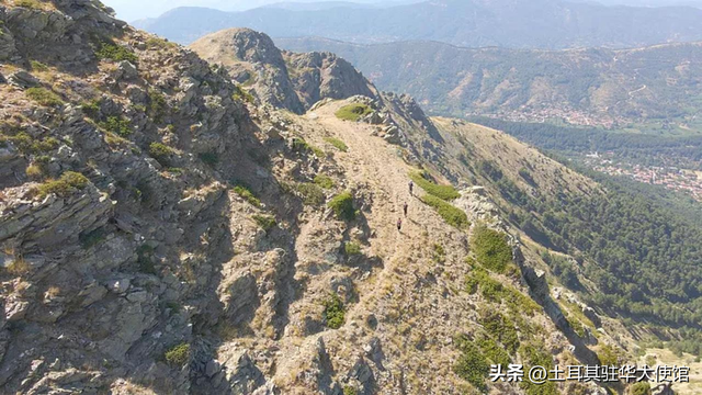 埃费勒之路：串联安纳托利亚西部山村与泽贝克遗产的徒步秘境