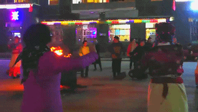 西藏不只有雪山！这片隐秘的江南，是冬季的天然氧吧和避寒仙境。