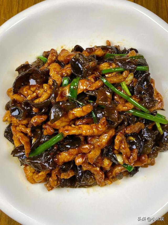 原来它是“推粪大王”！隔两天吃一次，排便顺畅，全身都轻松