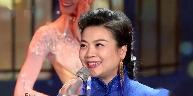 不结婚怎么解决生理需求？56岁的歌唱家张也，用行动给出了答案