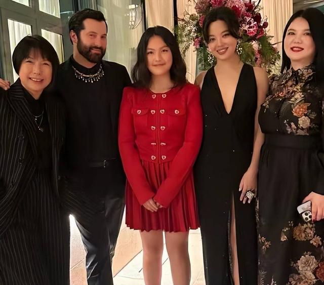 李湘也没想到，自己费心半辈子富养女儿，竟给王岳伦做了“嫁衣”