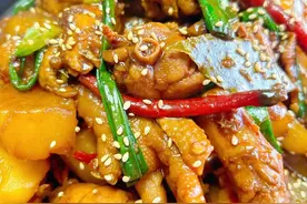 它俩是鸡肉的克星，炖肉时加一点，香味入骨软而不烂，越吃越爱吃图片