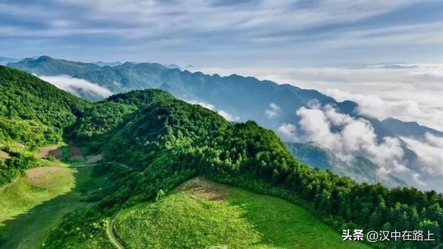 镇巴草坝，一个把你宠成童话主角的地方