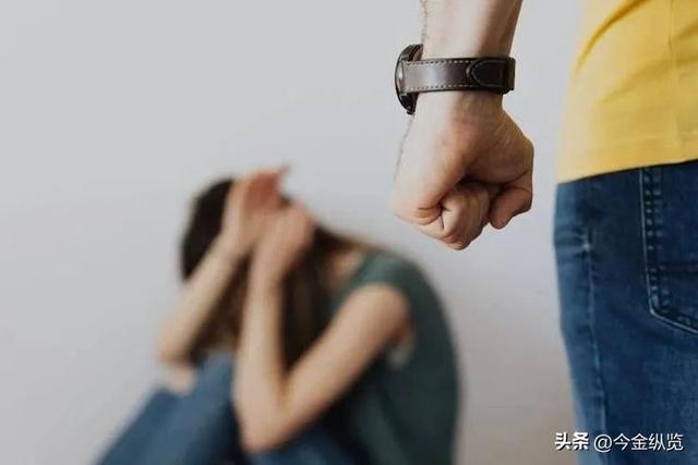 同居即"家庭成员"！她用生命换来法律大招，未领证暴力也能判家暴