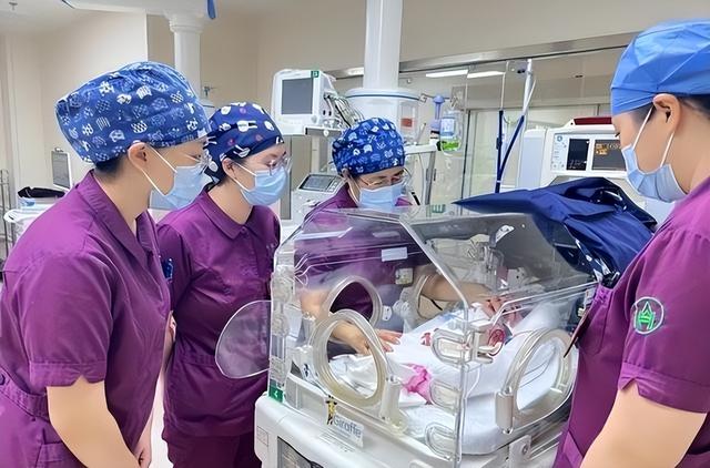 全国出生人口断崖：21年1062万人，24年954万，25年令人意想不到