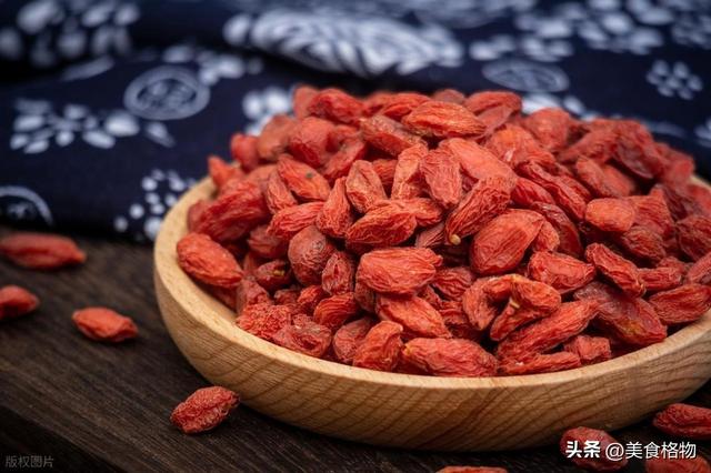 枸杞搭配生姜，作用太厉害了，老公才吃3天直说好，赶快收藏
