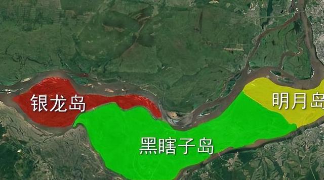 普京专机离开北京后，刚飞出中俄国境线，马上降落在了海参崴