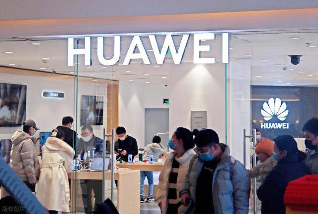为什么领导们都喜欢用折叠屏？难道不是因为显示身份么！