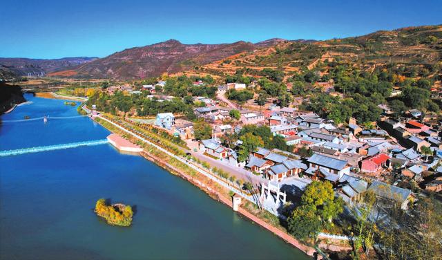 一城烟火枕清波——我市幸福河湖生态长卷徐徐展开