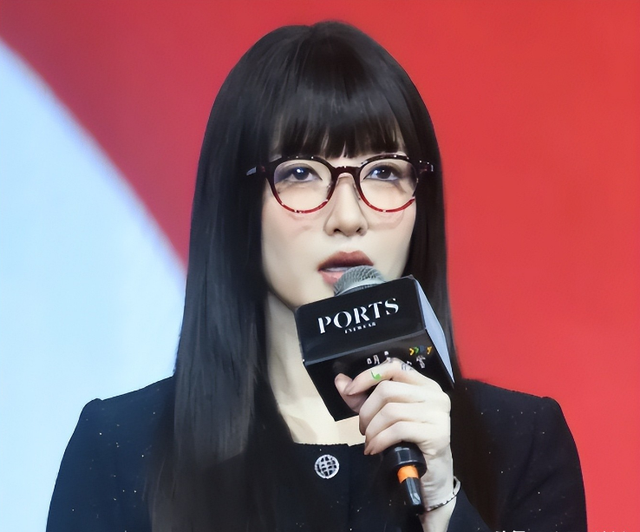 与富商海外产子真相大白6个月，江疏影近照曝光，王传君说对了