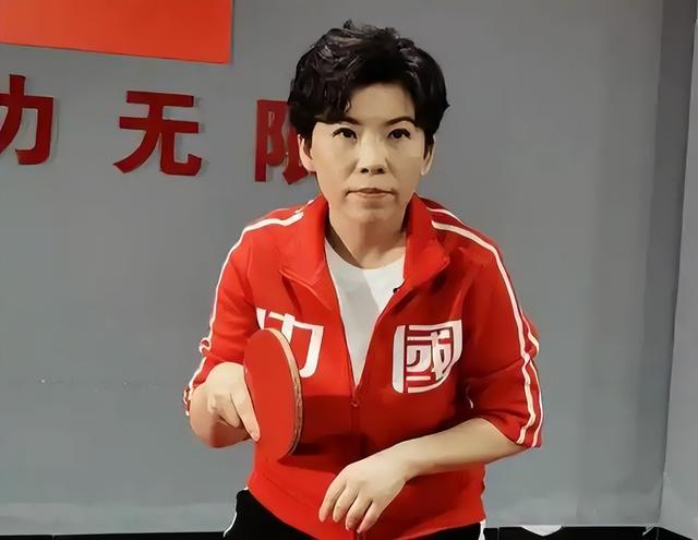 涉贪腐被带走、败光20亿、移民改国籍，邓亚萍身上的谣言太离谱