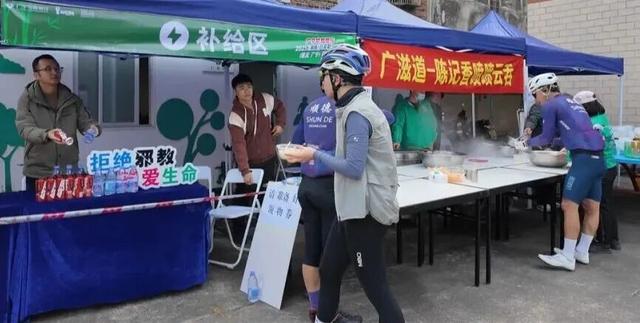 风驰竹海，骑友盛赞！在运动与美景的交融中收获双重满足