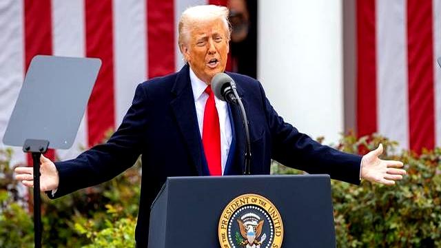 特朗普已签总统令，准备来真的，英高层：中国是有史以来最强对手