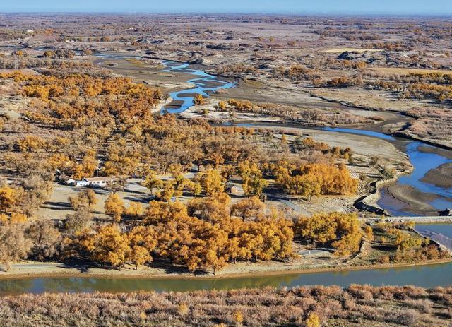 中国最美十大美景：去过3个算资深玩家，最后1个藏着现实版桃花源