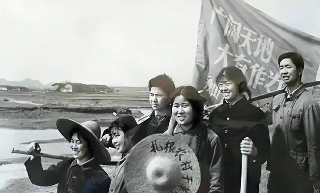 中国最后一名知青：滞留北大荒41年，41年后战友来找他：跟我回京